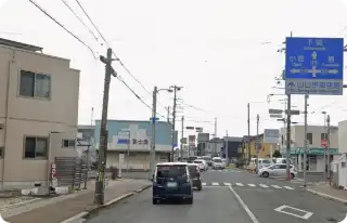 そのまま直進し、「厚南方面」へ向かいます。