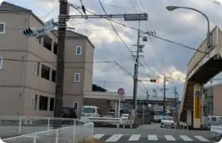 大黒田交差点を左折します。