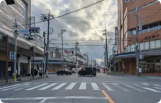 途中商店街を抜け、松阪環状線まででます。